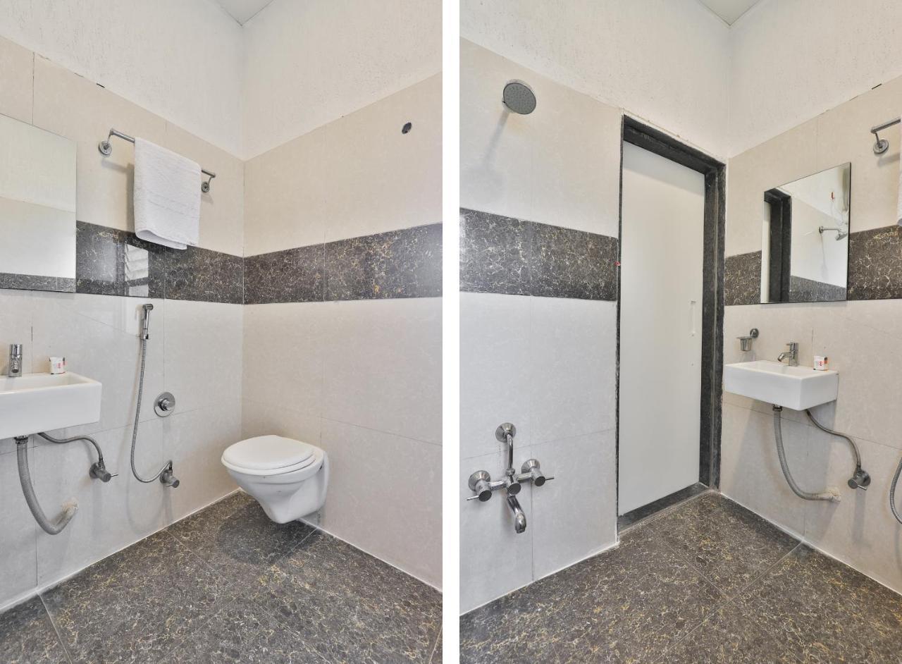 Oyo 17263 Marigold Banquets And Rooms Surat Exterior photo
